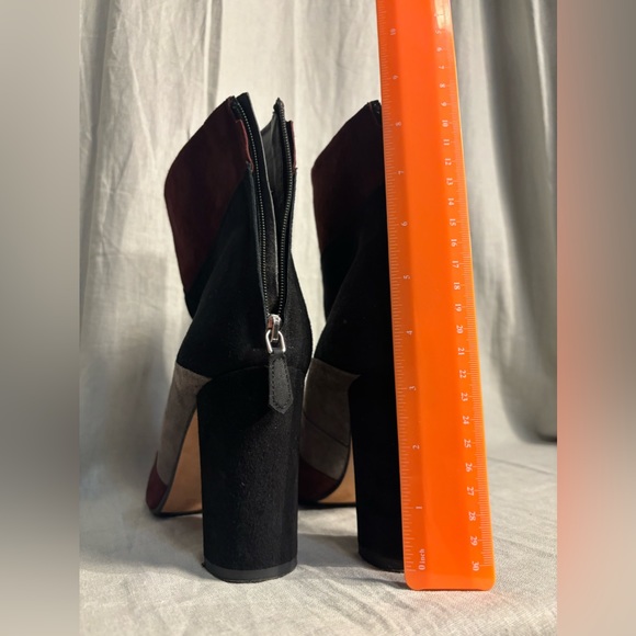 VERO CUOIO Suede Ankle Heel Boots in Burgundy & Black & Taupe ✨🍂 Minimalist - Picture 7 of 11